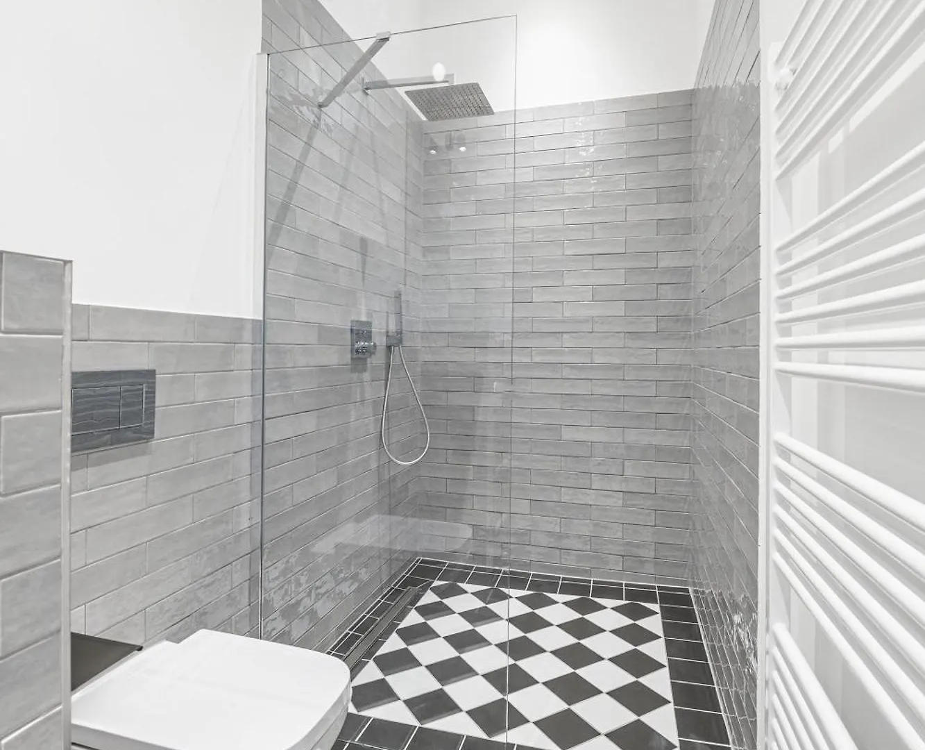The Bornholmer - Lovely 2Br Apartments In Pberg Up To 5 Ppl Berlín