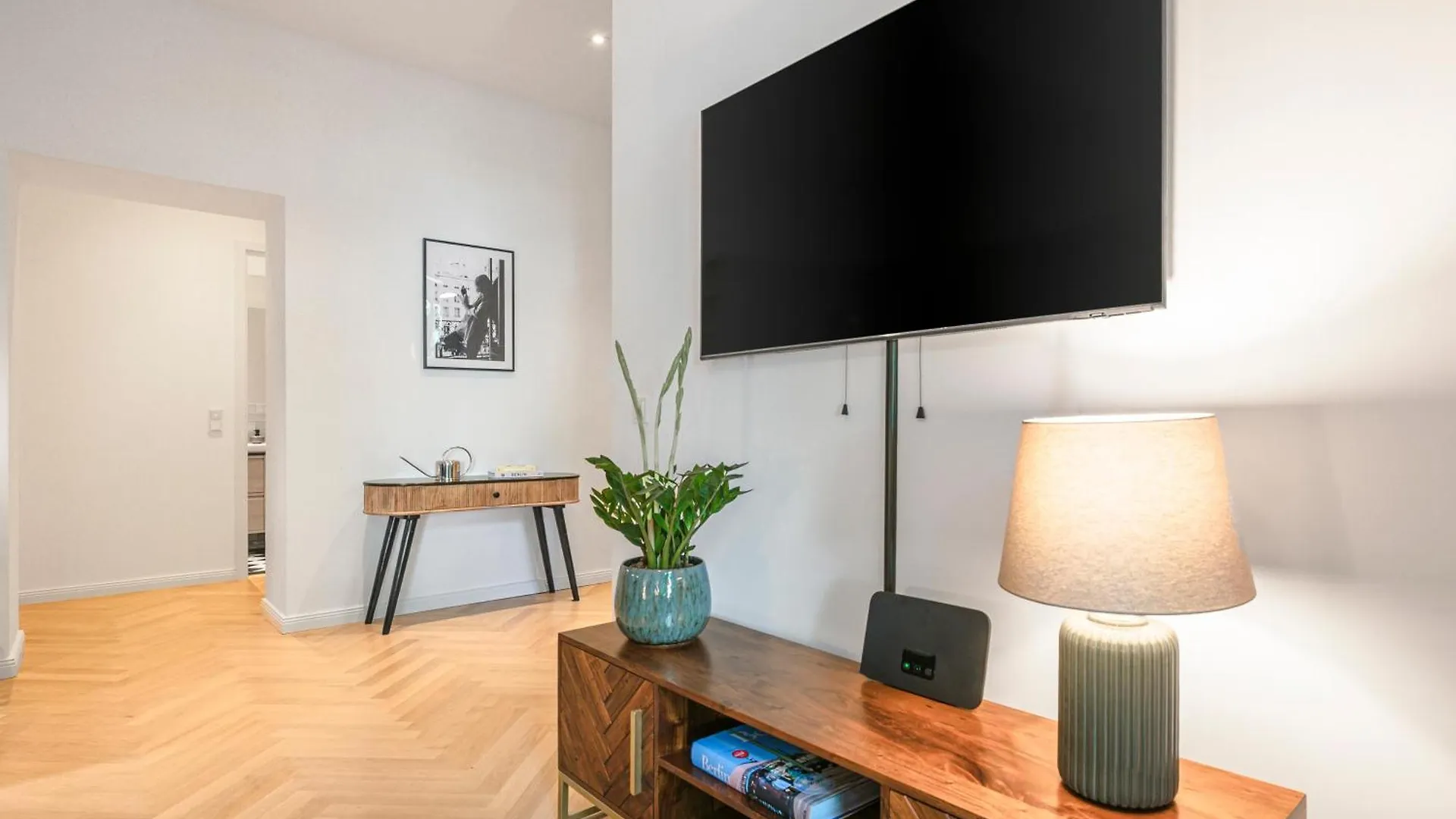 The Bornholmer - Lovely 2Br Apartments In Pberg Up To 5 Ppl Berlin